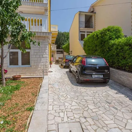 Two-bedroom 32 Crikvenica