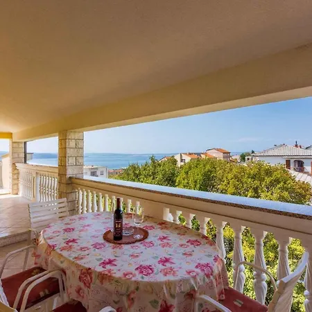 Two-bedroom 32 Apartment *